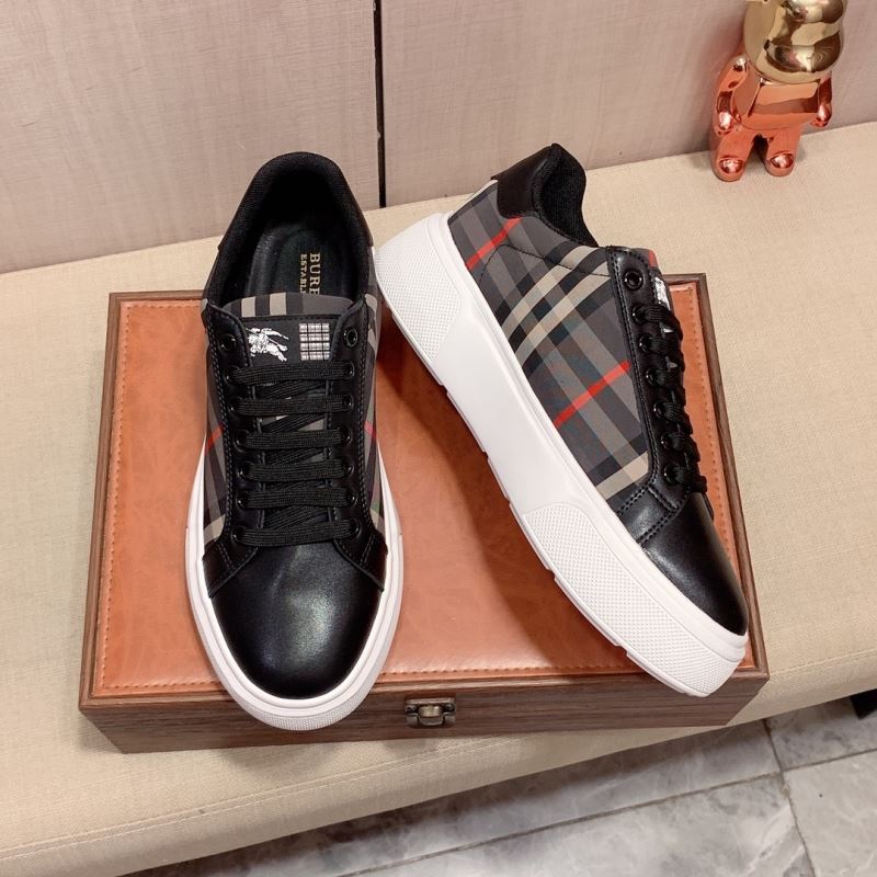 Burberry Low Shoes